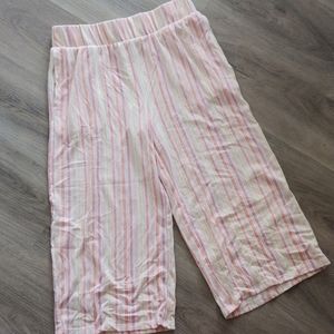 Ultra soft wide leg PJ Sleep Capri Pants Medium New